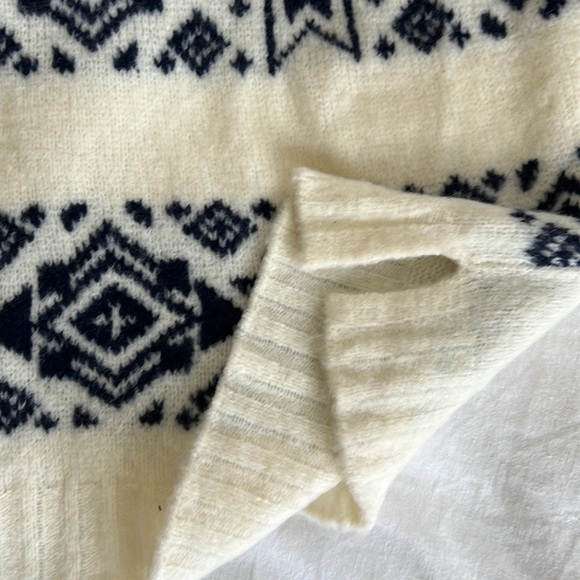 J. Crew Fair Isle Sweater Medium NWT - Picture 6 of 7